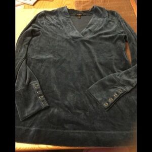 Talbots top v-neck Long sleeve velour Size XS.